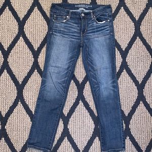 Skinny, mid rise, super stretch skinny jeans